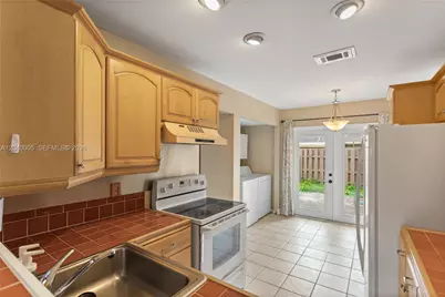 8021 SW 21st Ct, Davie, FL 33324 - Photo 25