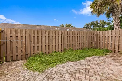 8021 SW 21st Ct, Davie, FL 33324 - Photo 31