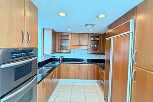 19400 Turnberry Way, Aventura, FL 33180 - Photo 9