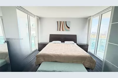 19400 Turnberry Way #1131, Aventura, FL 33180 - Photo 11