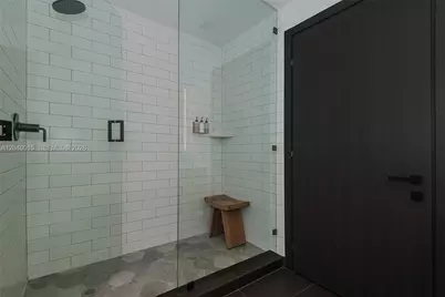398 NE 5th St #2301, Miami, FL 33132 - Photo 55