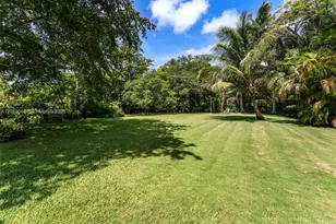 11100 SW 67th Ave, Pinecrest, FL 33156 - Photo 9
