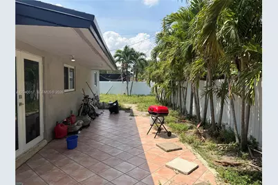 1800 Jamaica Dr, Miramar, FL 33023 - Photo 17