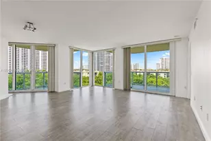 3370 Hidden Bay Dr, Aventura, FL 33180 - Photo 3
