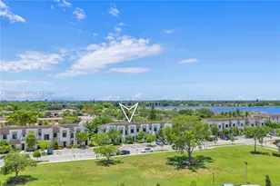 670 NE 207th St, Miami, FL 33179 - Photo 49