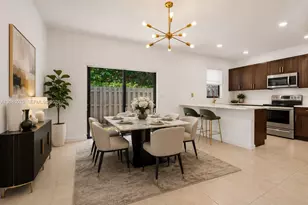 670 NE 207th St, Miami, FL 33179 - Photo 3