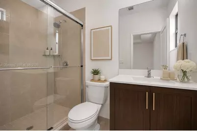 670 NE 207th St, Miami, FL 33179 - Photo 39