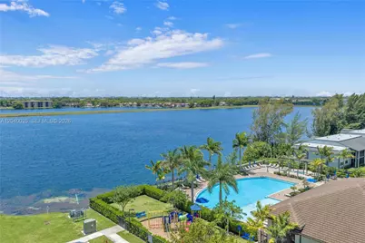 670 NE 207th St, Miami, FL 33179 - Photo 23