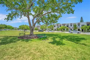 670 NE 207th St, Miami, FL 33179 - Photo 7