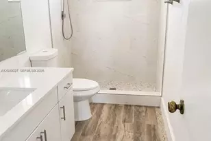 406 NW 68th Ave, Plantation, FL 33317 - Photo 9