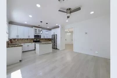 7266 NW 108th Way, Parkland, FL 33076 - Photo 15