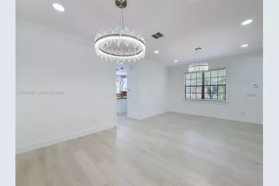 7266 NW 108th Way, Parkland, FL 33076 - Photo 11