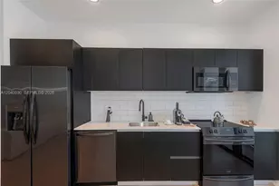398 NE 5th St, Miami, FL 33132 - Photo 49