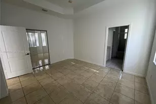 2217 NE 41st Ave, Homestead, FL 33033 - Photo 9
