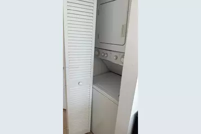 7130 Rue Versailles #11, Miami Beach, FL 33141 - Photo 15