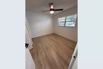 1035 Country Club Dr #102, Margate, FL 33063 - Photo 3