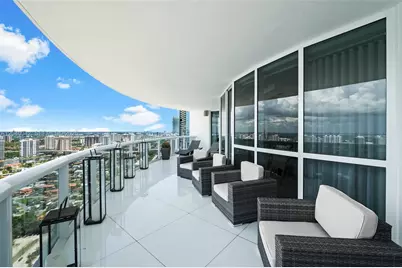 18201 Collins Ave #5201, Sunny Isles Beach, FL 33160 - Photo 3