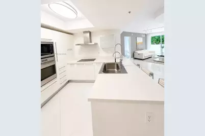 200 Sunny Isles Blvd #2-504â€“Lanai Residence, Sunny Isles Beach, FL 33160 - Photo 5