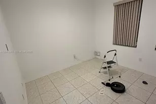 4273 NE 10th Ct, Homestead, FL 33033 - Photo 9