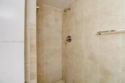 4717 NW 7th St #604-10, Miami, FL 33126 - Photo 9
