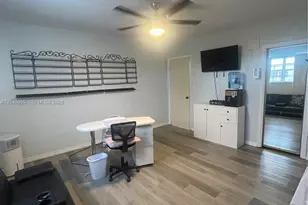 6945 W 2nd Way, Hialeah, FL 33014 - Photo 23