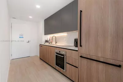 580 72nd St #1008, Miami Beach, FL 33141 - Photo 25