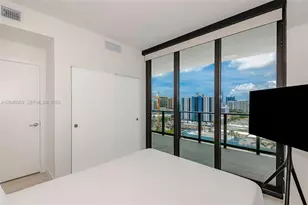 580 72nd St, Miami Beach, FL 33141 - Photo 39