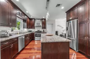 8 Pinta Rd, Miami, FL 33133 - Photo 9