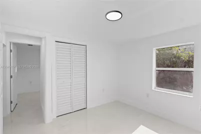 3271 NW 102nd St, Miami, FL 33147 - Photo 27