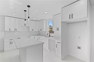 3271 NW 102nd St, Miami, FL 33147 - Photo 9
