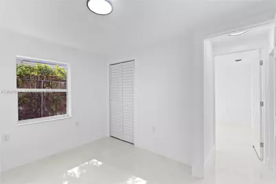 3271 NW 102nd St, Miami, FL 33147 - Photo 25