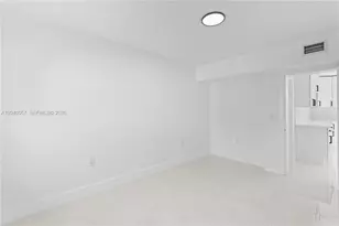 3271 NW 102nd St, Miami, FL 33147 - Photo 19