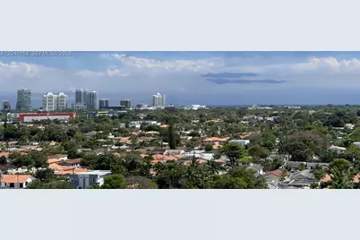 3500 Coral Way #1413, Miami, FL 33145 - Photo 17