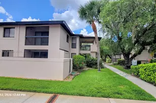 1033 Villa Dr, Labelle, FL 33935 - Photo 5