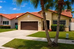 7743 SW 157th Pl, Miami, FL 33193 - Photo 3