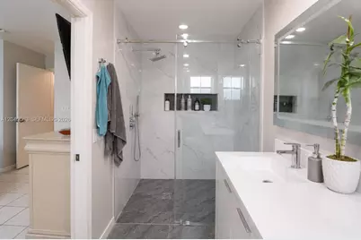 7743 SW 157th Pl, Miami, FL 33193 - Photo 19