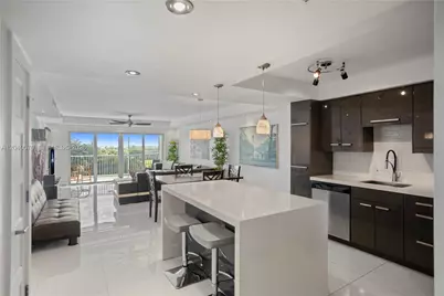 3050 N Palm Aire Dr #710, Pompano Beach, FL 33069 - Photo 3