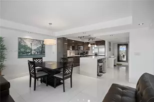 3050 N Palm Aire Dr, Pompano Beach, FL 33069 - Photo 9