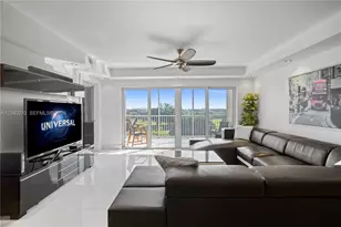 3050 N Palm Aire Dr, Pompano Beach, FL 33069 - Photo 11