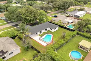 6940 NW 6th St, Plantation, FL 33317 - Photo 37