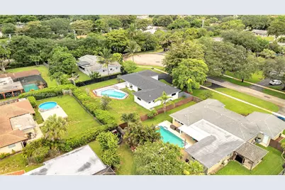 6940 NW 6th St, Plantation, FL 33317 - Photo 39