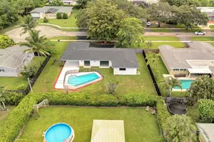 6940 NW 6th St, Plantation, FL 33317 - Photo 31