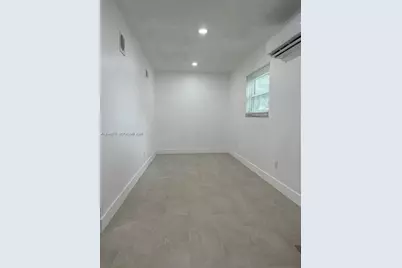 11141 NW 19th St #1, Pembroke Pines, FL 33026 - Photo 3