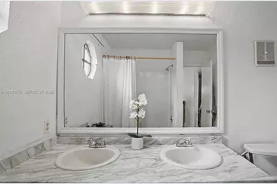 3539 W Inverrary Blvd W, Lauderhill, FL 33319 - Photo 27