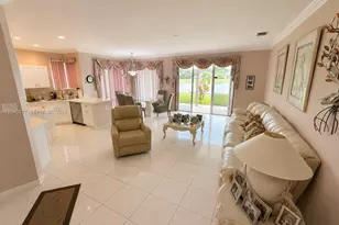 17471 SW 12th St, Pembroke Pines, FL 33029 - Photo 13