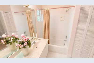 17471 SW 12th St, Pembroke Pines, FL 33029 - Photo 5