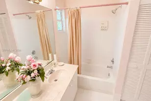 17471 SW 12th St, Pembroke Pines, FL 33029 - Photo 5