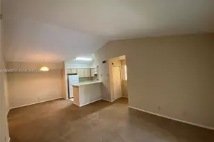 7630 Westwood Dr, Tamarac, FL 33321 - Photo 9