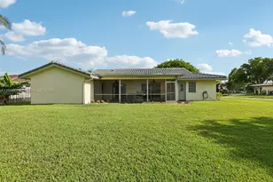 2518 NW 121st Dr, Coral Springs, FL 33065 - Photo 45