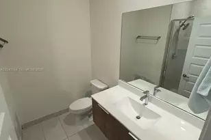 8025 NW 104th Ave, Doral, FL 33178 - Photo 7